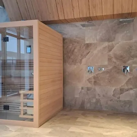 Matei Odyssey Apartment *