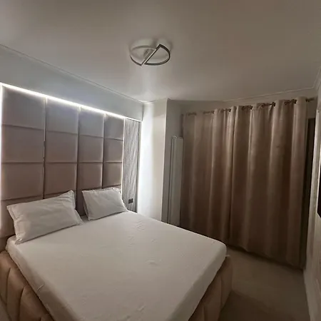 Matei Odyssey Apartmán Năvodari