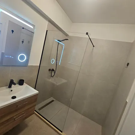 Matei Odyssey Apartment Navodari